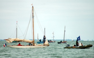 Voiles de Lgendes:sur l'eau, dans l'eau et autour de l'eau - auteur : Poissonneries Bacconnais