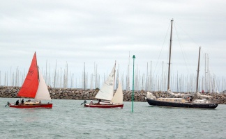 Voiles de Lgendes:sur l'eau, dans l'eau et autour de l'eau - auteur : Poissonneries Bacconnais