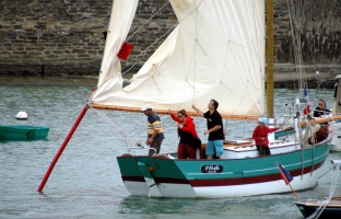 Voiles de Lgendes:sur l'eau, dans l'eau et autour de l'eau - auteur : Poissonneries Bacconnais