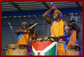 Le Royal Burundi Drums  Saint Brevin - auteur : Hugo de Retz