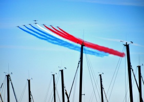 Pornic : Patrouille de France et Rafale  - auteur : Alain Barr