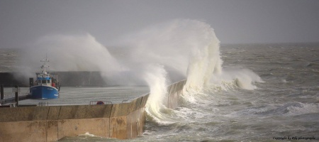 Coup de vent sur Pornic...  - auteur : Roger Urfer