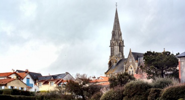 De la No aux Sablons, par les rochers