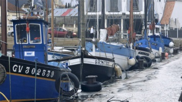 Le port de Pornic dborde  cause de la tempte