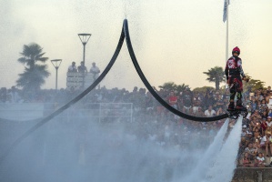 Le magnifique show de flyboard par l'quipe Zapata - auteur : Michel MAURICE