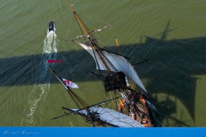  Dbord de Loire avec L'Hermione et le Belem - auteur : Michel MAURICE