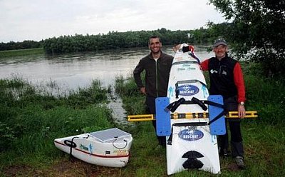 Pornic - 07/06/2012 - Saint Brevin : un pre et son fils dfient les tourbillons de la Loire 