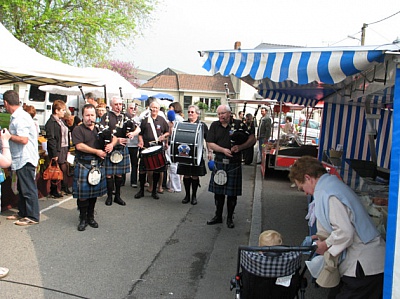 Pornic - 19/11/2014 - Le march du Clion en grand `stand-by` !