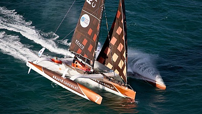 Pornic - 03/07/2018 - Pornic. Un bateau de course assez extraordinaire