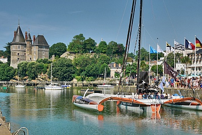 Pornic - 10/07/2018 - Pornic : Le trimaran Laut-Chocolat du nantais Armel Tripon 