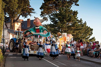 Pornic - 08/08/2018 - Revivez le carnaval dt de Pornic en cinq clichs