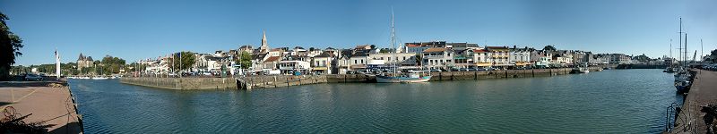 Panoramique : Le Vieux-Port de Pornic, vu du quai du Commandant L'Herminier