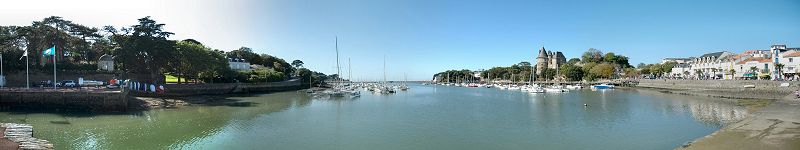 Panoramique : Le Chteau et l'Avant-Port de Pornic