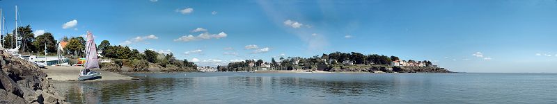 Panoramique : La cale de mise  l'eau de la Noeveillard et l'entre de Pornic