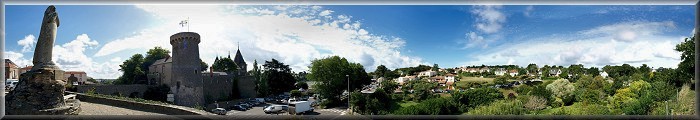 Panoramique : Le Quartier du Chteau de Pornic vu de la Terrasse